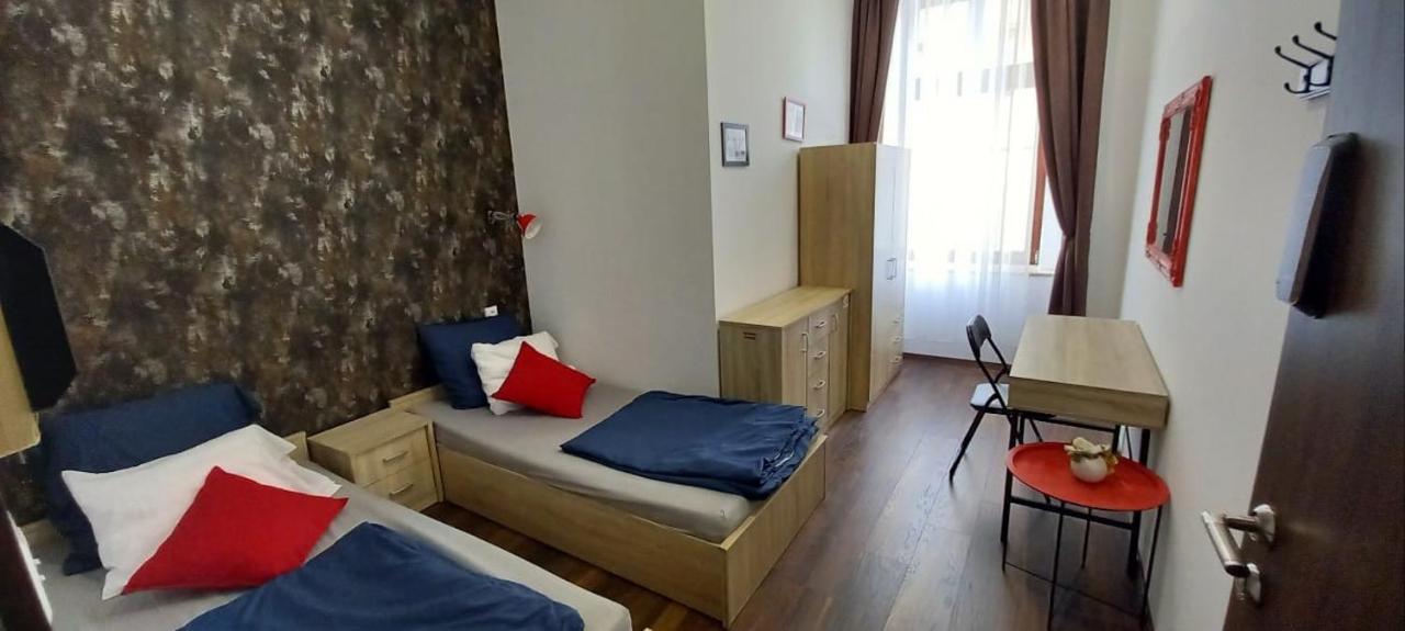 Klauzal 14 Hotel Budapest Luaran gambar